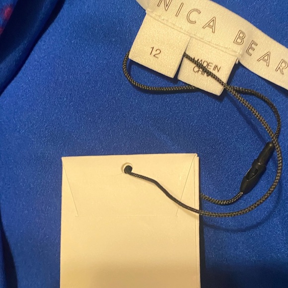 VERONICA BEARD Lyric
One-Shoulder Silk Top - Picture 8 of 11